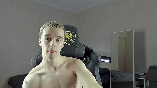 MasonWarholl online show from December 2024 09:30:02 AM