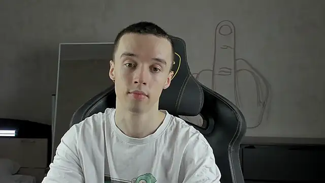 MasonWarholl online show from December 2024 05:29:02 PM