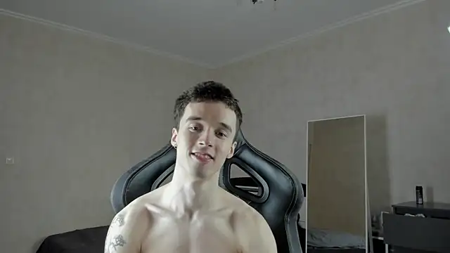 MasonWarholl online show from March 2025 08:25:02 AM