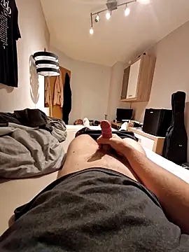 Lion132233 online show from September 2025 08:42:01 PM