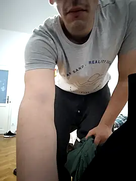 Snapshot of dBerryTNelsu chatting on March 2026 05:12:01 PM dBerryTNelsu online show from March 2026 05:12:01 PM