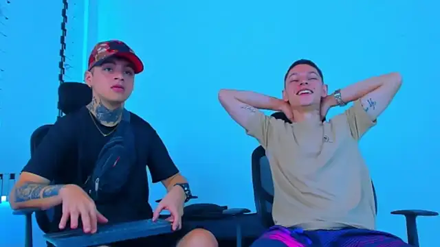 HOT boy2025 online show from November 2025 08:51:01 PM