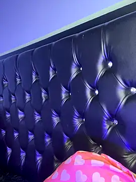 Snapshot of mailyreid chatting on November 2025 04:26:02 AM mailyreid online show from November 2025 04:26:02 AM