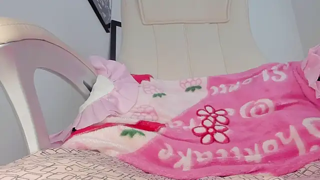 Snapshot of little-eli chatting on March 2025 10:10:02 PM little-eli online show from March 2025 10:10:02 PM