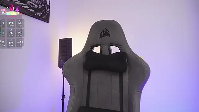 Snapshot of little-eli chatting on November 2025 07:14:02 PM little-eli online show from November 2025 07:14:02 PM