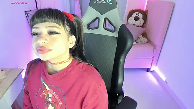 zoesullivan online show from February 2025 09:03:01 AM