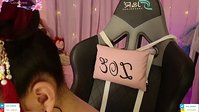 Snapshot of zoesullivan chatting on March 2026 09:57:01 AM zoesullivan online show from March 2026 09:57:01 AM