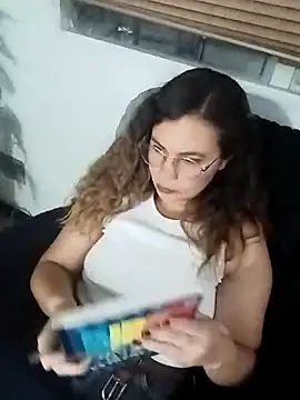 Snapshot of gigi_stephans chatting on April 2026 02:55:01 AM gigi stephans online show from April 2026 02:55:01 AM