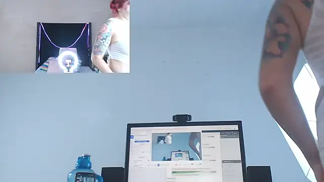 Snapshot of VioletaaaSlave chatting on November 2025 10:59:02 AM VioletaaaSlave online show from November 2025 10:59:02 AM