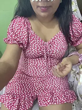 Snapshot of Hottest_Tamil chatting on April 2026 12:09:02 AM Hottest Tamil online show from April 2026 12:09:02 AM