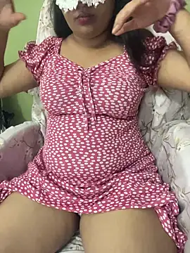 Snapshot of Hottest_Tamil chatting on April 2026 10:12:01 PM Hottest Tamil online show from April 2026 10:12:01 PM