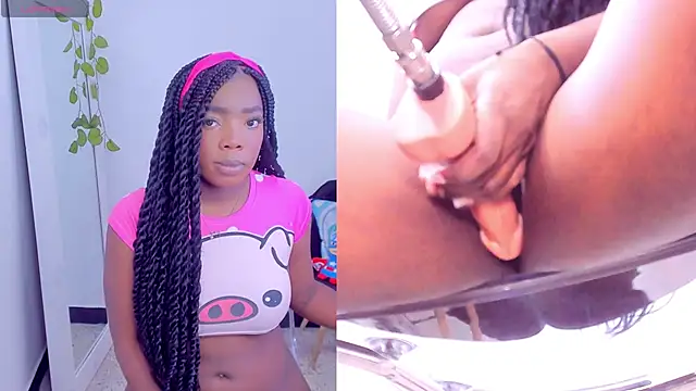 Snapshot of zoeethompson_cm chatting on February 2025 07:13:01 PM zoeethompson cm online show from February 2025 07:13:01 PM