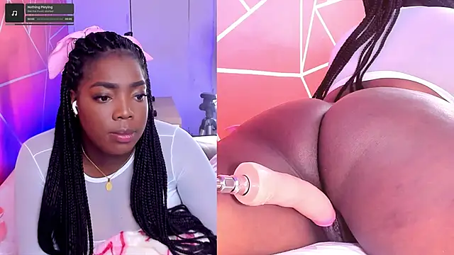 Snapshot of zoeethompson_cm chatting on December 2025 11:08:02 AM zoeethompson cm online show from December 2025 11:08:02 AM