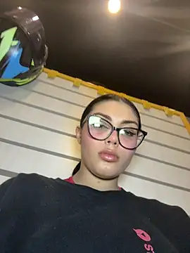 zui lu online show from January 2026 04:06:02 AM