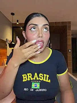 zui lu online show from February 2026 01:43:02 AM