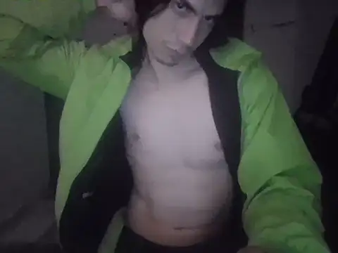 Snapshot of lmlfff chatting on December 2025 09:43:02 PM lmlfff online show from December 2025 09:43:02 PM