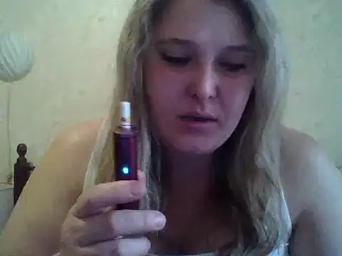 Snapshot of ParisMimi chatting on February 2026 09:17:01 AM ParisMimi online show from February 2026 09:17:01 AM