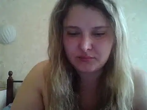 Snapshot of ParisMimi chatting on February 2026 10:14:02 AM ParisMimi online show from February 2026 10:14:02 AM