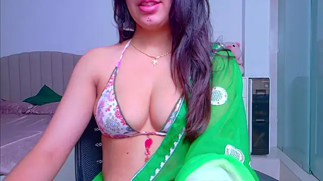 Aashika-Kaur online show from September 2025 04:12:02 AM
