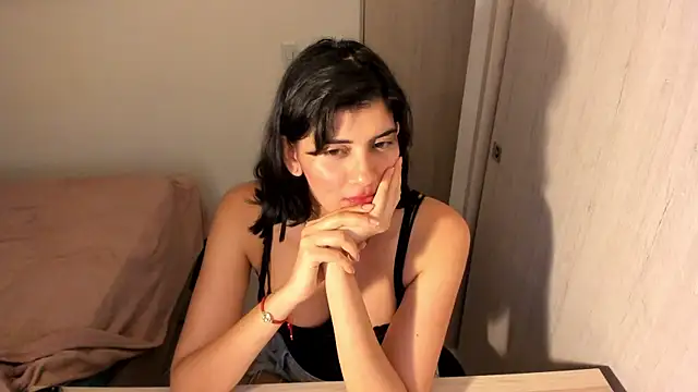 Snapshot of misstoya chatting on May 2026 01:56:01 AM misstoya online show from May 2026 01:56:01 AM