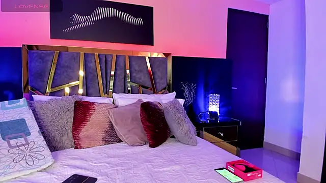 ChloeConnorr online show from December 2025 04:28:02 AM