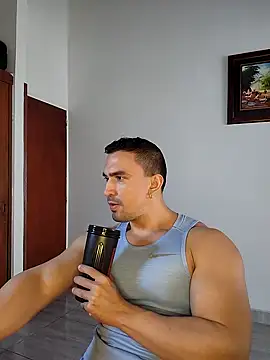 jhay-crux online show from December 2024 02:33:01 PM