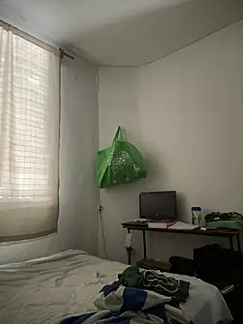 culitotragon24 online show from April 2026 10:16:01 PM