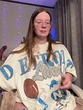 Sweetdee222x online show from December 2024 07:54:02 AM