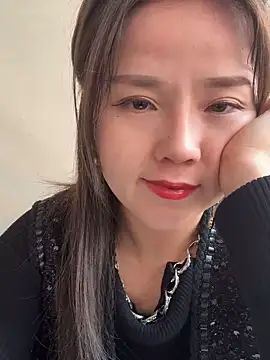 Efangfang online show from December 2024 06:14:01 AM