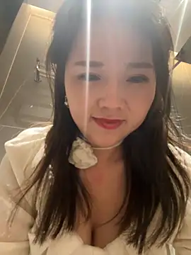 Efangfang online show from January 2025 01:53:01 PM