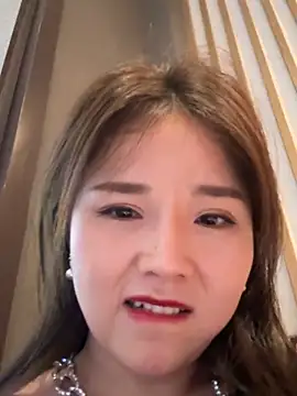 Efangfang online show from January 2025 11:33:01 AM