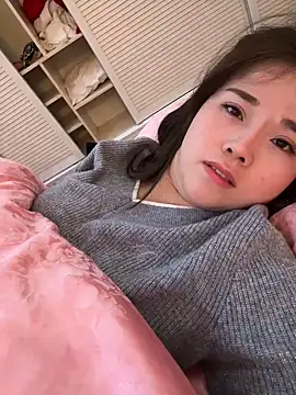 Efangfang online show from January 2025 02:35:01 PM