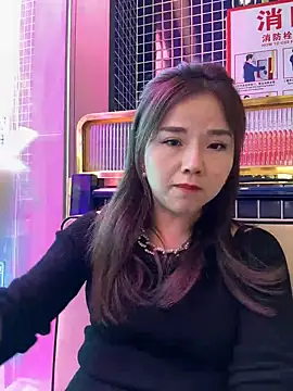 Efangfang online show from February 2025 07:10:01 AM