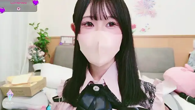 Snapshot of Conatsu chatting on December 2025 06:00:01 AM Conatsu online show from December 2025 06:00:01 AM