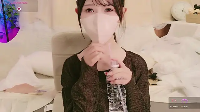 Snapshot of Conatsu chatting on July 2026 02:43:01 PM Conatsu online show from July 2026 02:43:01 PM