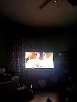 Snapshot of Bigloggz chatting on January 2026 02:49:01 AM Bigloggz online show from January 2026 02:49:01 AM