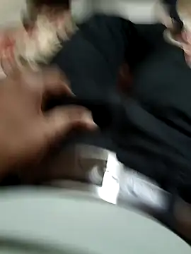 Snapshot of DudeBoyBad chatting on February 2025 01:33:01 PM DudeBoyBad online show from February 2025 01:33:01 PM