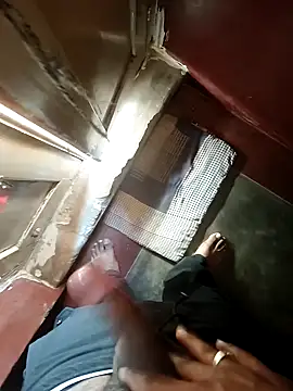 Snapshot of DudeBoyBad chatting on September 2025 09:01:01 AM DudeBoyBad online show from September 2025 09:01:01 AM