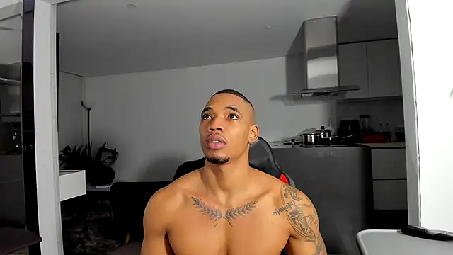 Snapshot of TROYWESLY- chatting on November 2025 11:15:01 PM TROYWESLY- online show from November 2025 11:15:01 PM