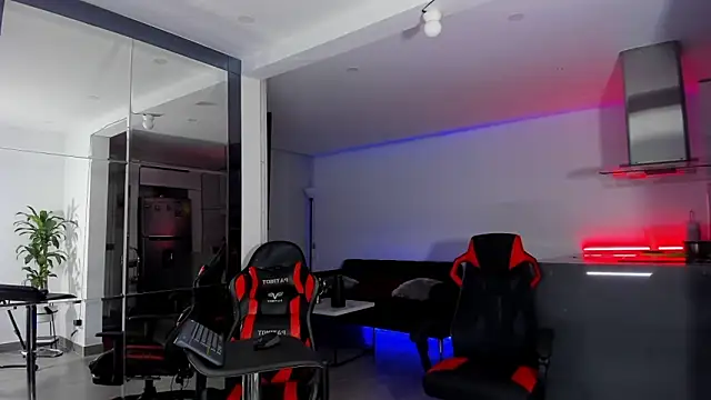 Snapshot of daikokuten_ chatting on January 2025 02:33:01 AM daikokuten online show from January 2025 02:33:01 AM