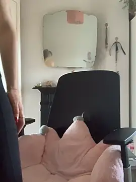 Littlelolo60 online show from February 2025 09:22:01 AM