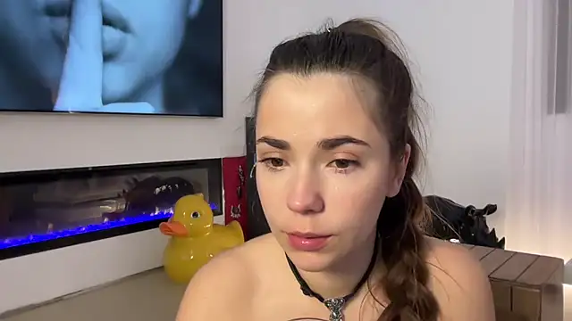 Mika Miller online show from May 2026 12:07:01 AM