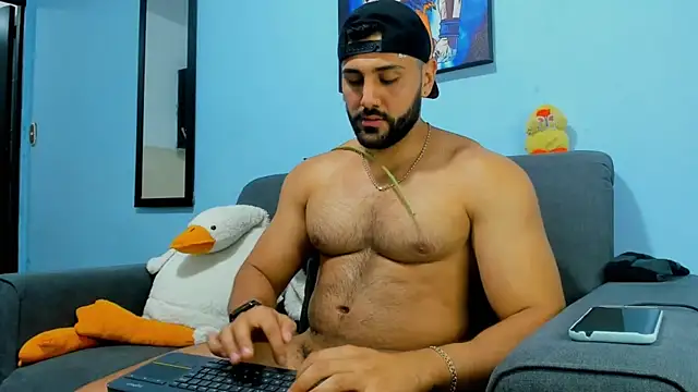 Snapshot of ETHAN_ROX chatting on February 2025 12:15:01 AM ETHAN ROX online show from February 2025 12:15:01 AM