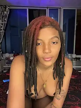 Snapshot of Lya-Kasandra chatting on January 2025 03:09:01 AM Lya-Kasandra online show from January 2025 03:09:01 AM