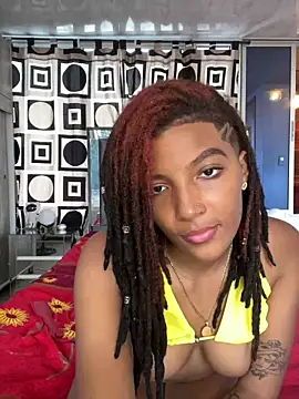 Snapshot of Lya-Kasandra chatting on March 2025 08:32:02 PM Lya-Kasandra online show from March 2025 08:32:02 PM