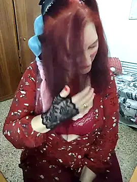 SabrinaXlovess online show from December 2025 06:12:02 PM