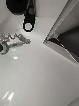 skrigul12 online show from February 2025 03:49:02 PM