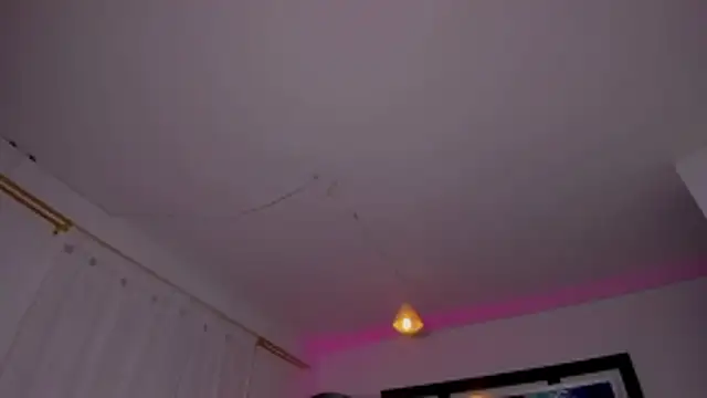 Snapshot of Scarlett_811 chatting on November 2025 07:57:01 PM Scarlett 811 online show from November 2025 07:57:01 PM