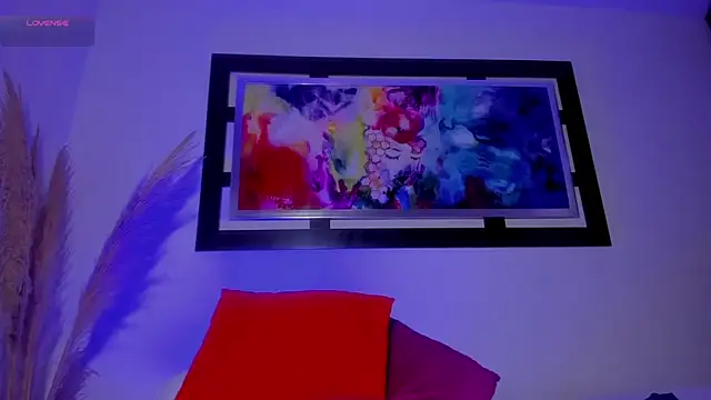 Snapshot of Scarlett_811 chatting on January 2026 03:32:01 AM Scarlett 811 online show from January 2026 03:32:01 AM