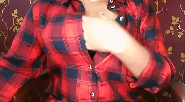 VR here 4U online show from January 2025 07:00:01 PM